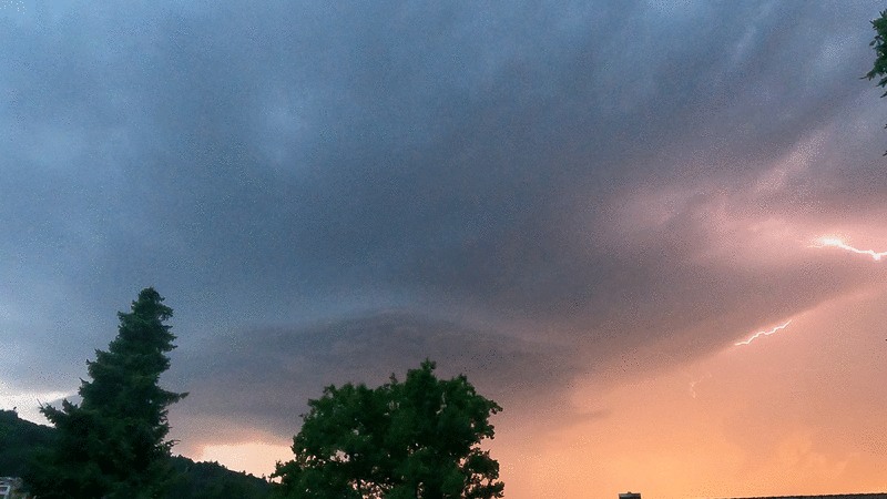 lightning 2